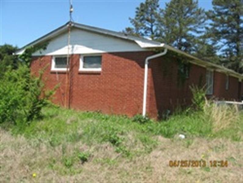 2nd image of 1574 Washington Hwy