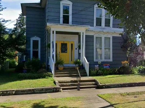 327 E Main St, Titusville, PA 16354