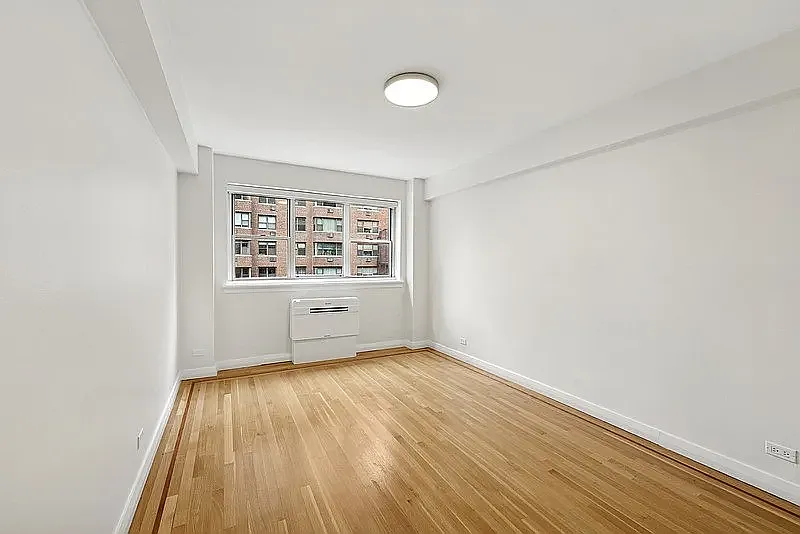85 East End Avenue — Photo 4