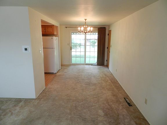 4th image of 6946 Shaulis Dr
