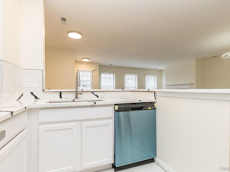 25540 Saint James, photo 7