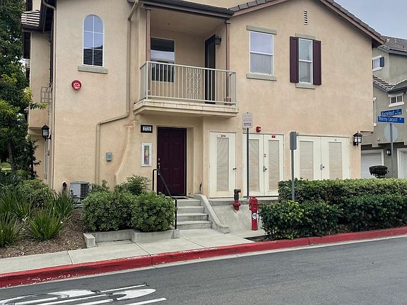 Exterior plus balcony