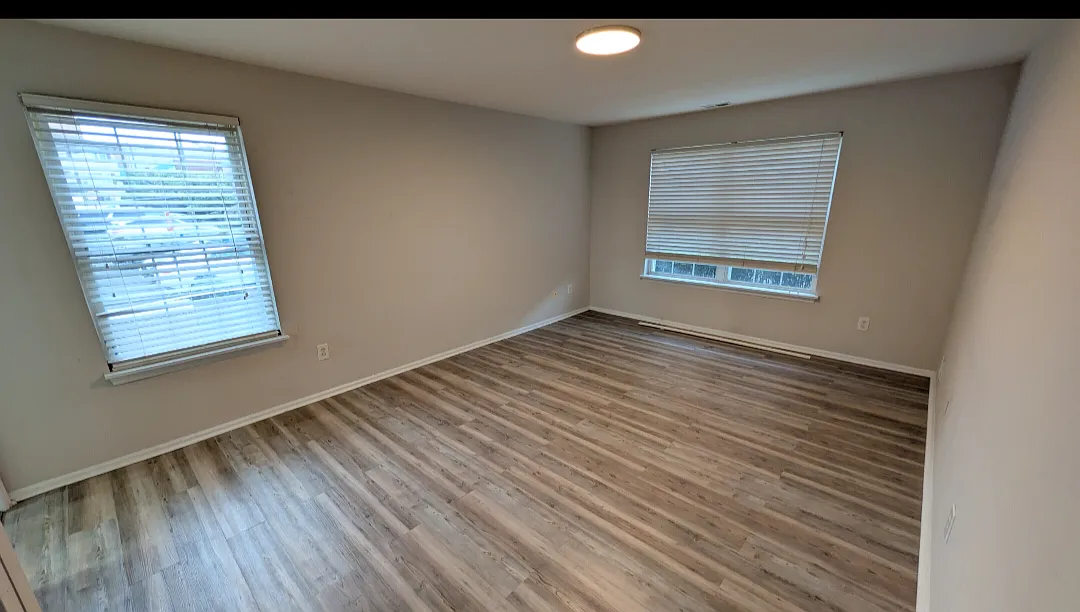 2 bed, 1200 sqft, $2,450 — Photo 4