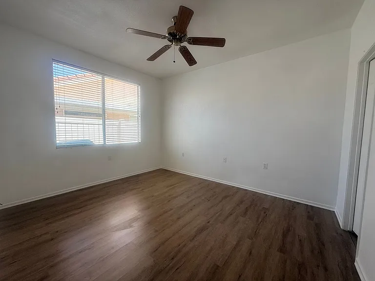 26805 China Dr — Photo 13