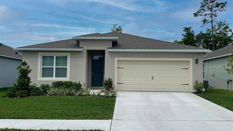 1st image of 853 AMBLESIDE DRIVE