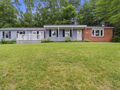 110 State Line Drive, Pownal, VT, 05261