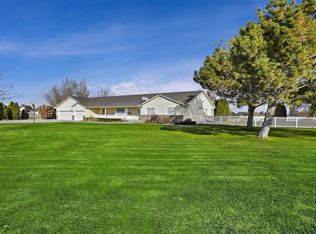 7250 Saratoga Dr, Nampa, ID 83686