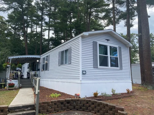 51 Crest Dr, West Wareham, MA 02576