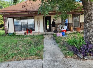 1315 Avenue G, Brownwood, TX 76801