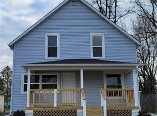 208 E 2nd St, Orient, IA 50858