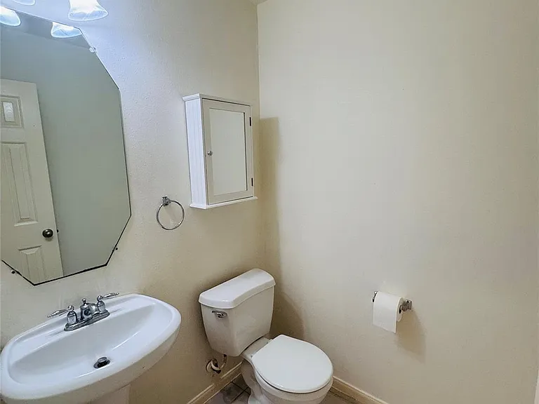10803 Waterfern Ct — Photo 10