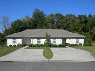 216 Nell Leone Dr, Brunswick, GA 31520