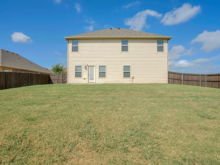 1535 Meadowlake Dr — Photo 39