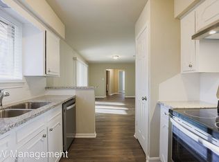 25011 S Broken Bough, Spring, TX 77380