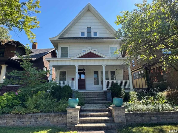 1318 N Institute Pl, Peoria, IL 61606