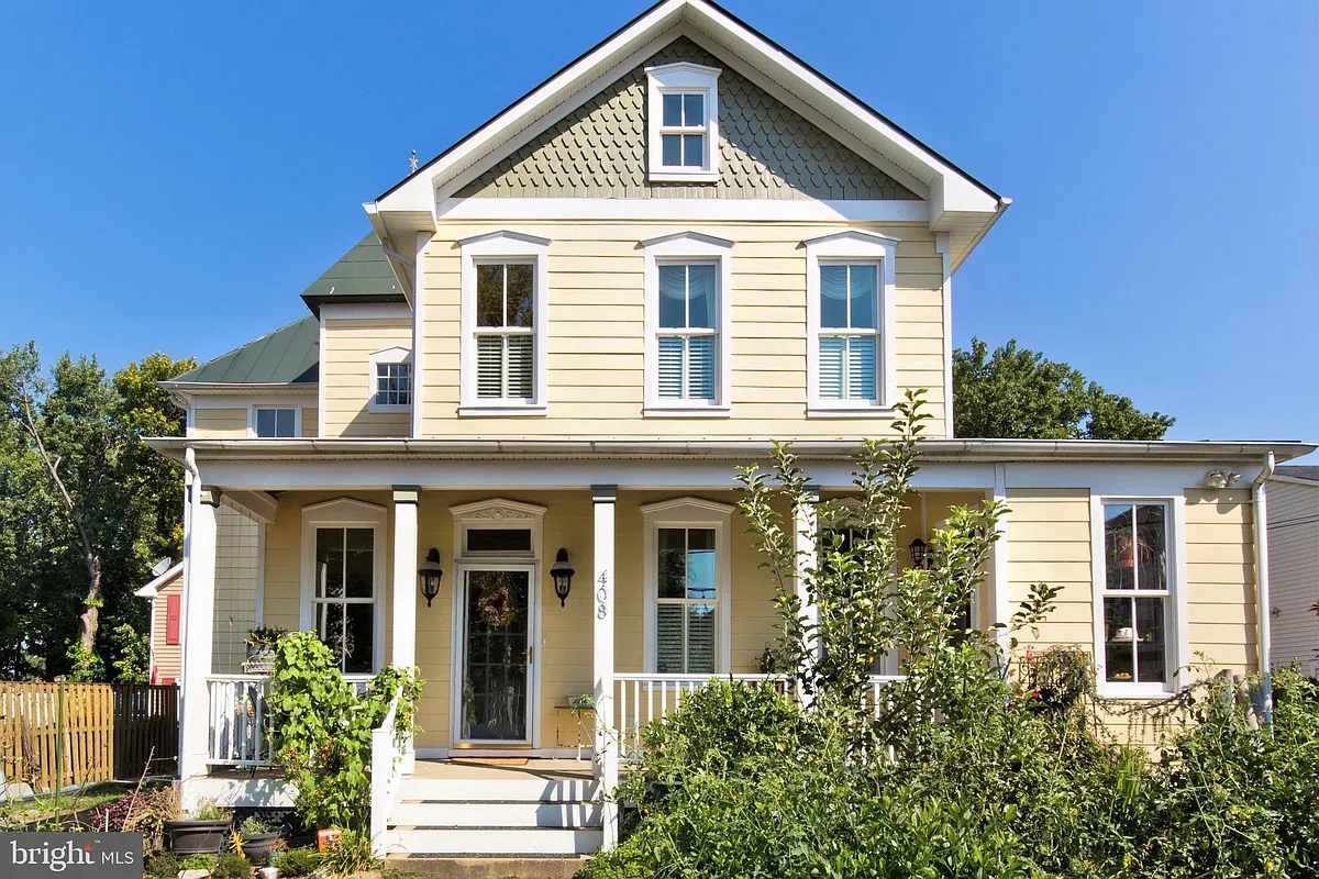 Building Photo - 408A E Clifford Ave