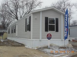 324 Hickory Ln, Justice, IL 60458