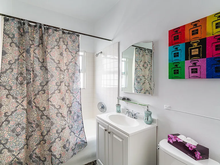 314 N Orange Grove Ave #106 — Photo 8