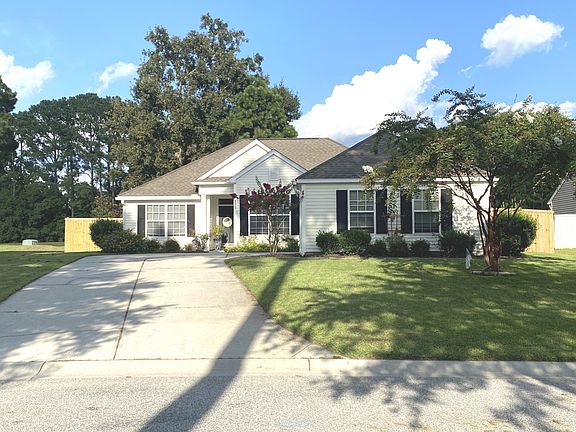 2nd image of 4825 Cherry Blossom Dr