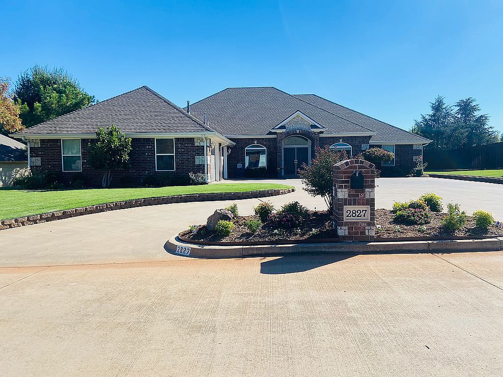 2827 Country Club Dr, Chickasha, OK 73018 Zillow