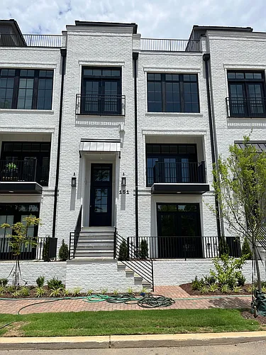 151 E Park Photo 1