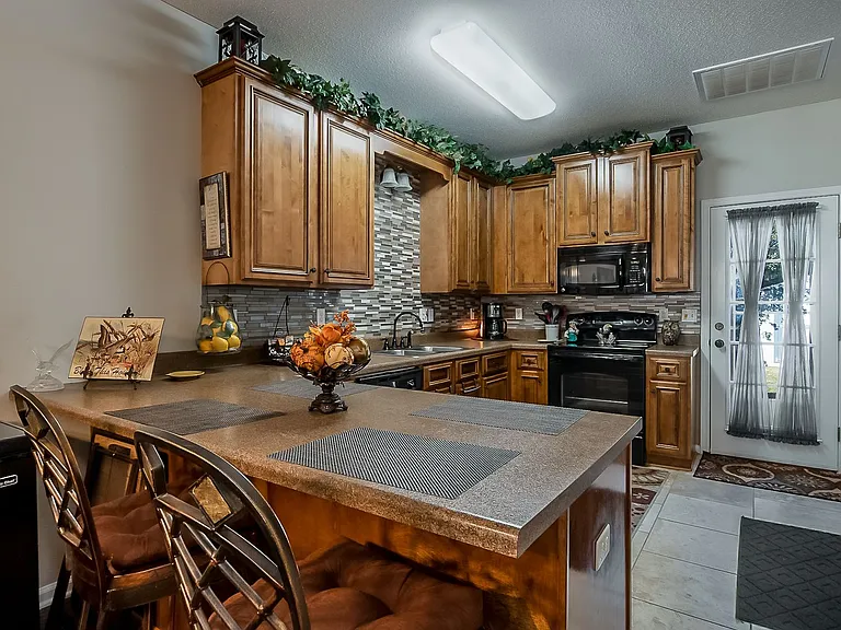 6482 Covington Villas Ln — Photo 9