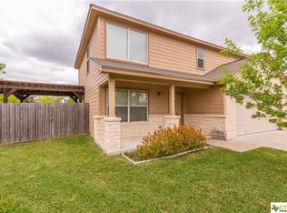 1319 Lantana Ct, Gonzales, TX 78629