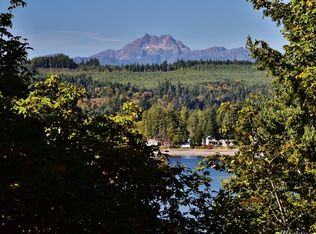 3067 Rocky Point Rd NW, Bremerton, WA 98312