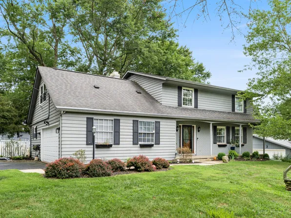 1246 Pembroke Rd, Newark, OH 43055
