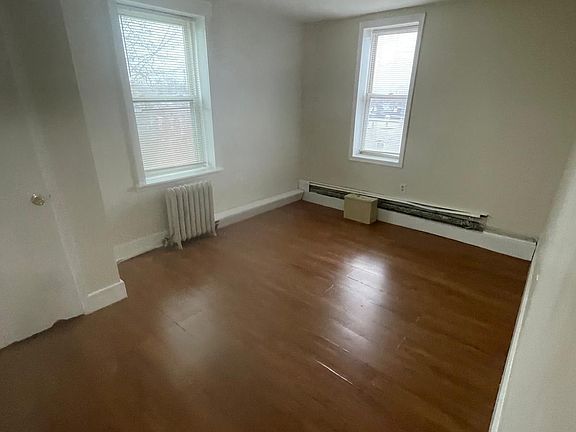 2nd image of 3901 Pennsgrove St Floor 3