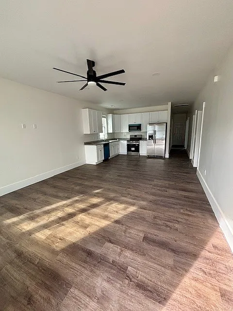 2 bed, 1098 sqft, $1,600 — Photo 3