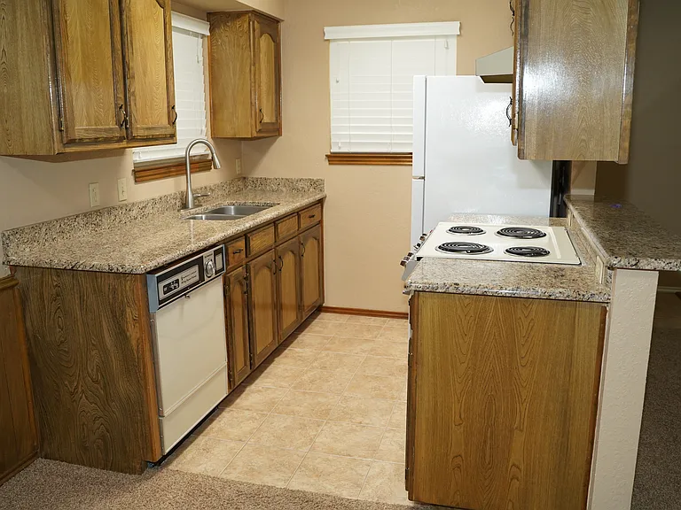 5011 Melbourne Dr #1 — Photo 9
