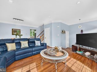 21358 Sawyer Sq, Ashburn, VA 20147