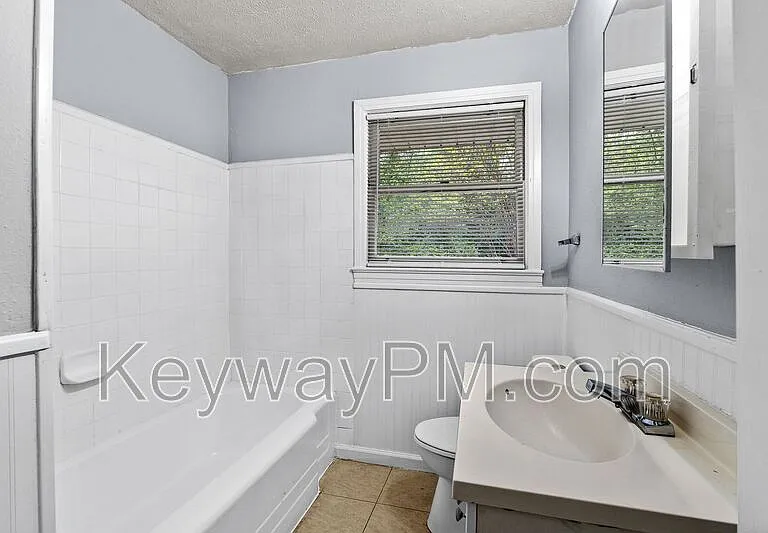3018 Acorn Rd — Photo 11