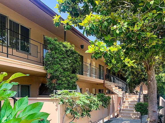 2nd image of 167 S Oak Knoll Ave APT 14