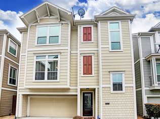 2632 Bevis St, Houston, TX 77008