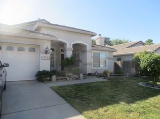 10025 Oglethorpe Way, Elk Grove, CA 95624