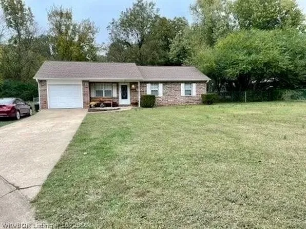 517 Miller Cir #C, Clarksville, AR 72830