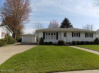 1222 Ottawa Ave, Grand Haven, MI 49417