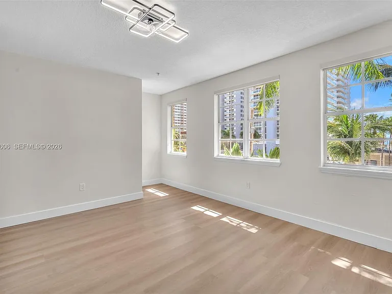 2065 S Ocean Dr #Townhouse 1 — Photo 14