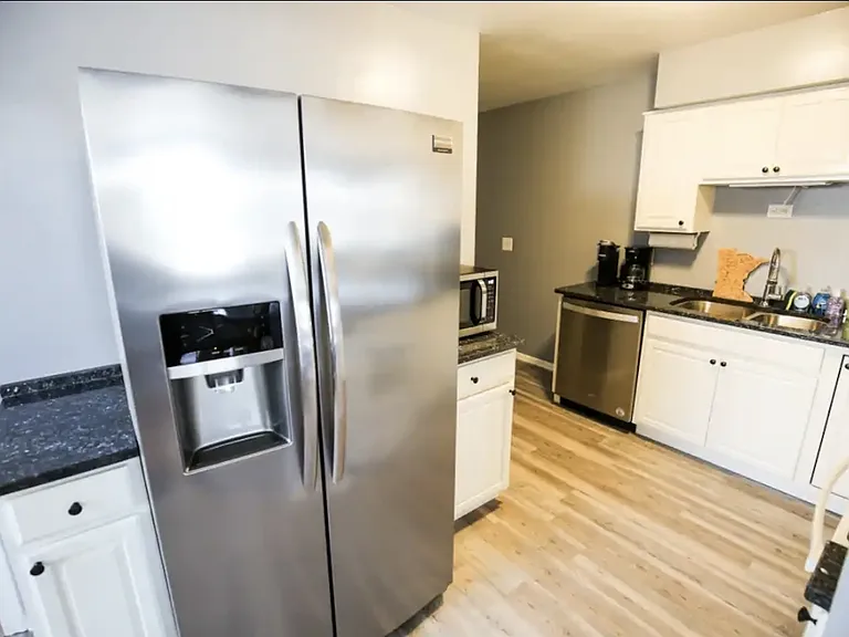 Large fridge to keep all your food ready and fresh