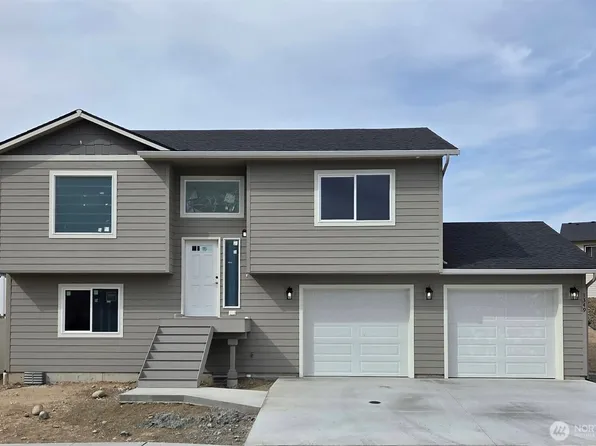 1349 Juno Street SE, East Wenatchee, WA 98802
