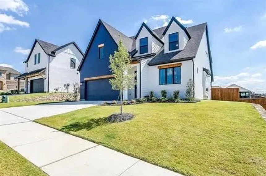 7017 Talon Dr