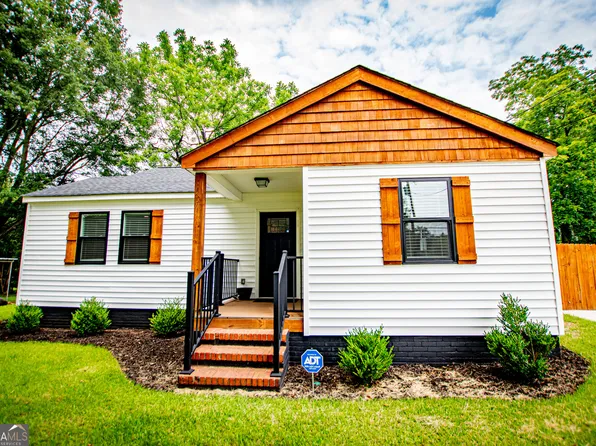464 Adamson Ave, Carrollton, GA 30117
