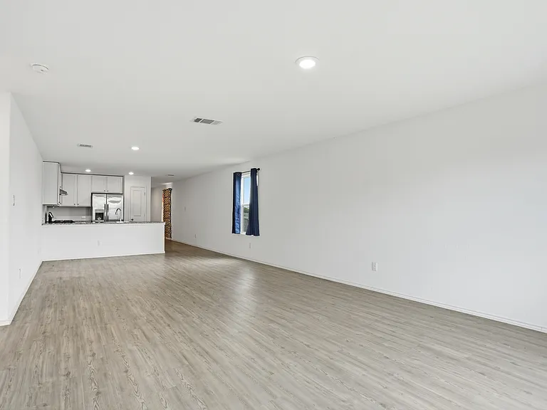 7239 Satellite Way — Photo 9