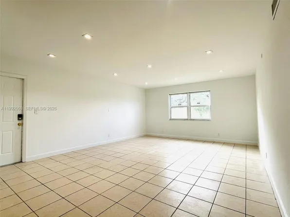 608 SW 16th Ave, Fort Lauderdale, FL