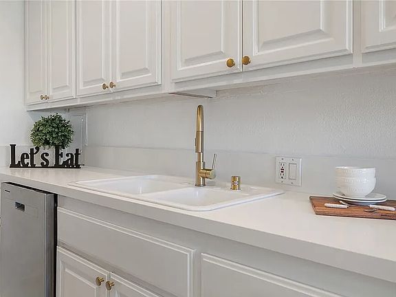 4140 Warner Blvd (10)_01152026