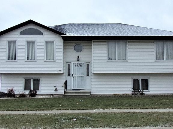 3rd image of 375 Brink Dr