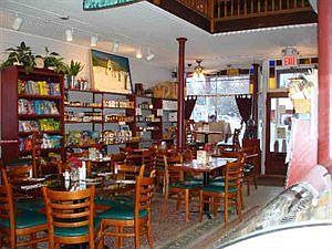 5th image of 989 Main St