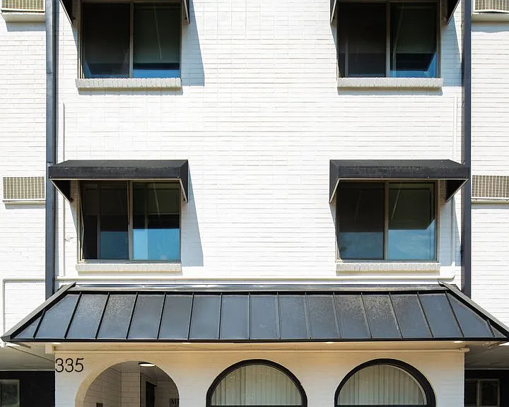 Miner Court — Photo 11